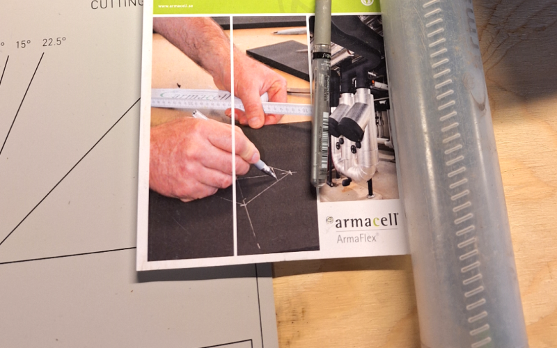 Armacell anordnar utbildning och certifiering i cellgummimontage på vår filial i Årsta